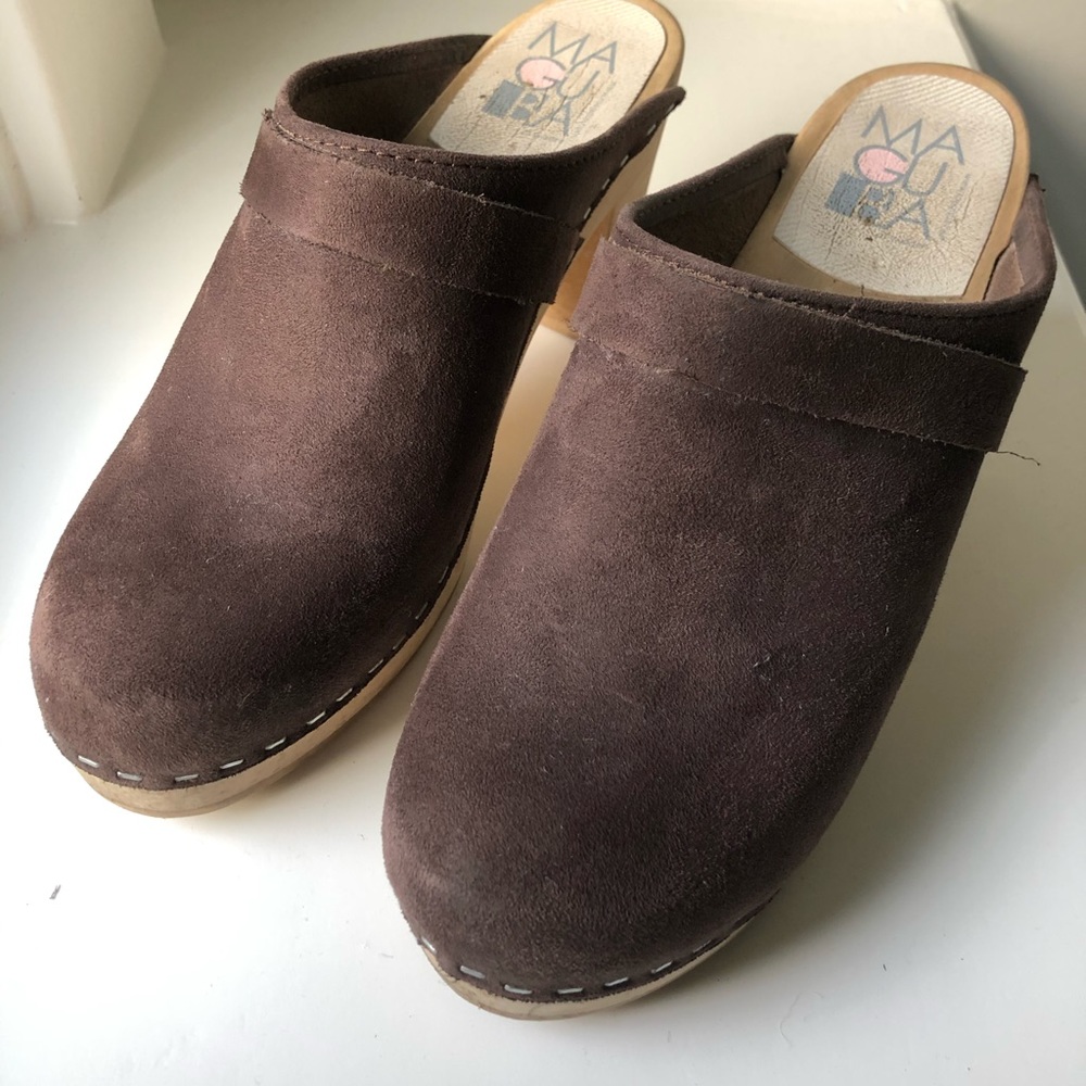 MaBuGa Mule Clogs similar to Hasbeens